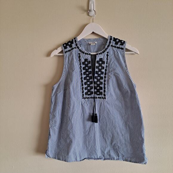 J. Crew Blue White Stripe SleevelessEmbroidered Neckline w Tassle Top - Size 6 - Picture 3 of 11